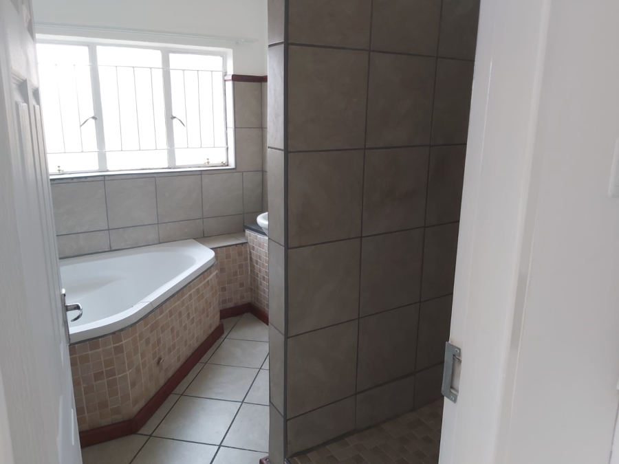 To Let 3 Bedroom Property for Rent in Roodewal Free State